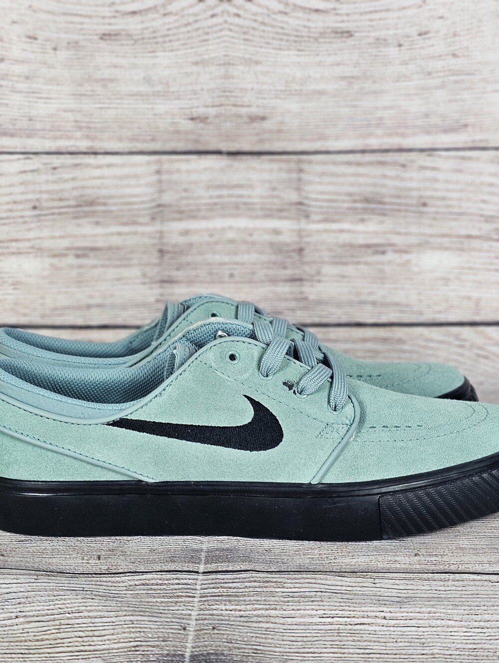 Nike SB Stefan Janoski Low Suede Tiffany Blue Sneakers 525104-036 Size 7Y NWOB